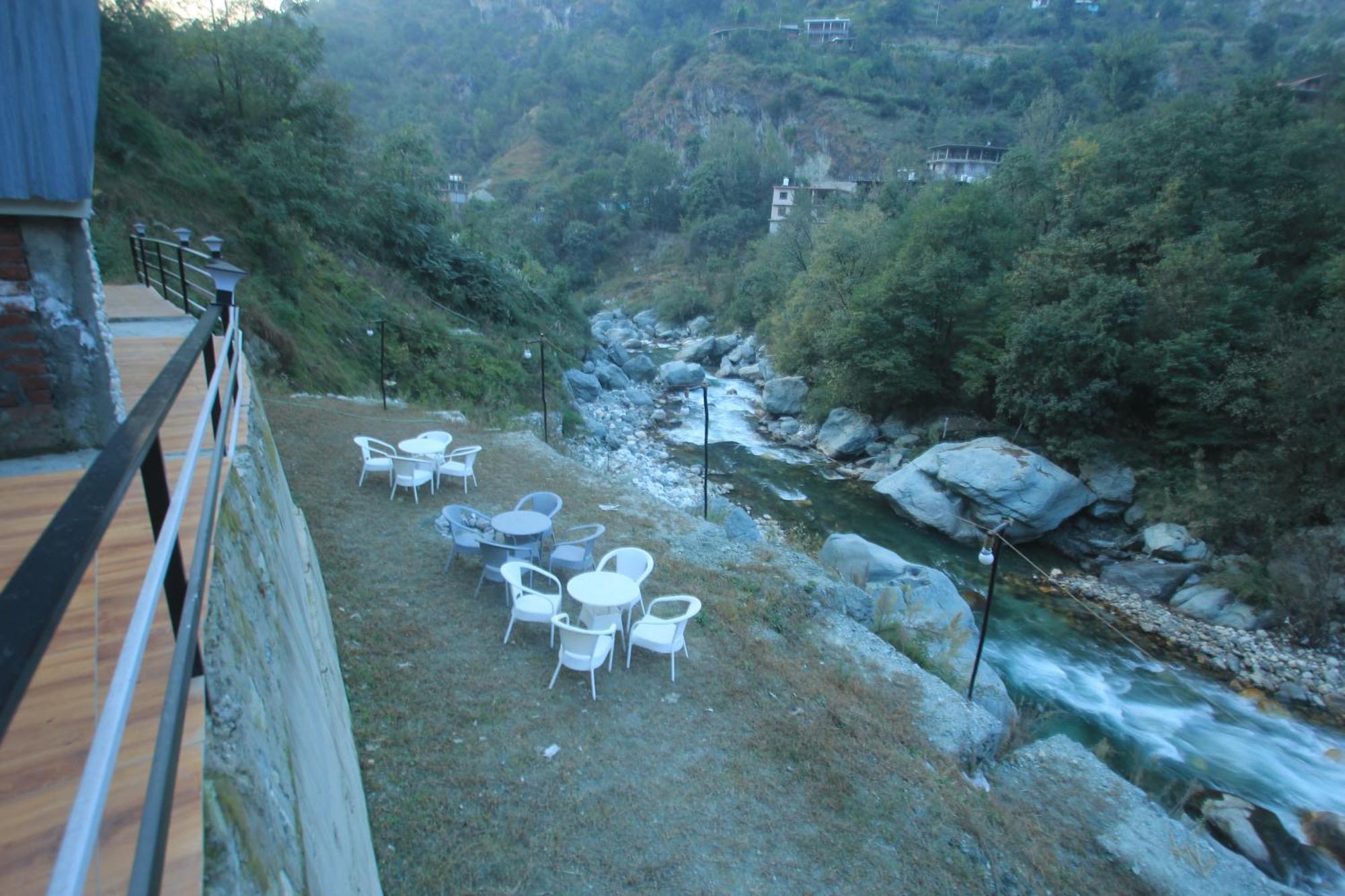 Sukoon Resort Banjār Extérieur photo