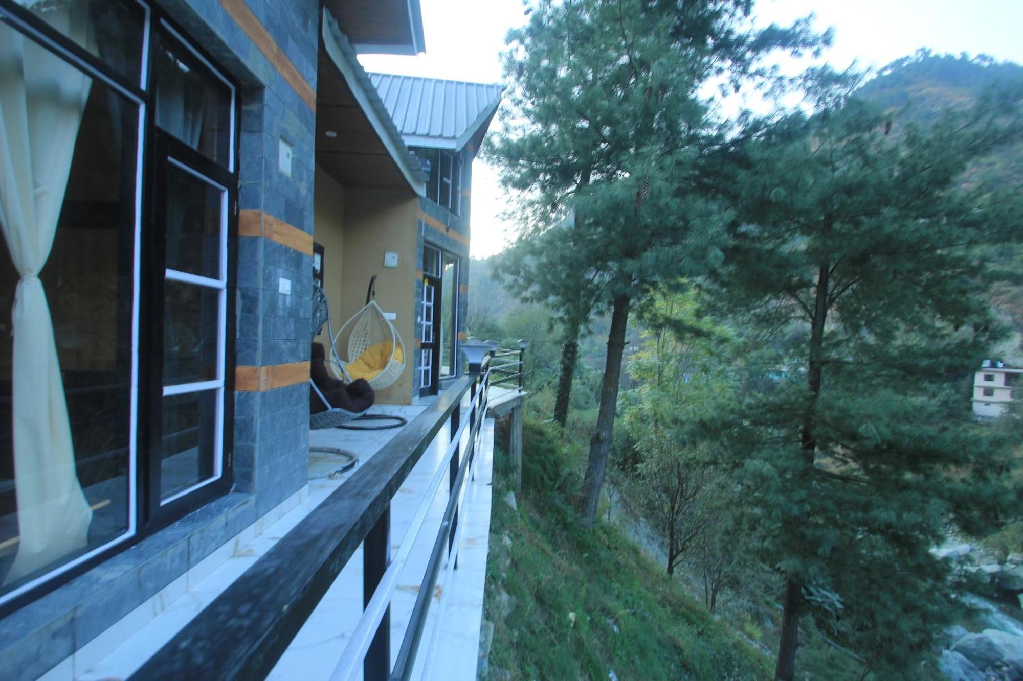 Sukoon Resort Banjār Extérieur photo