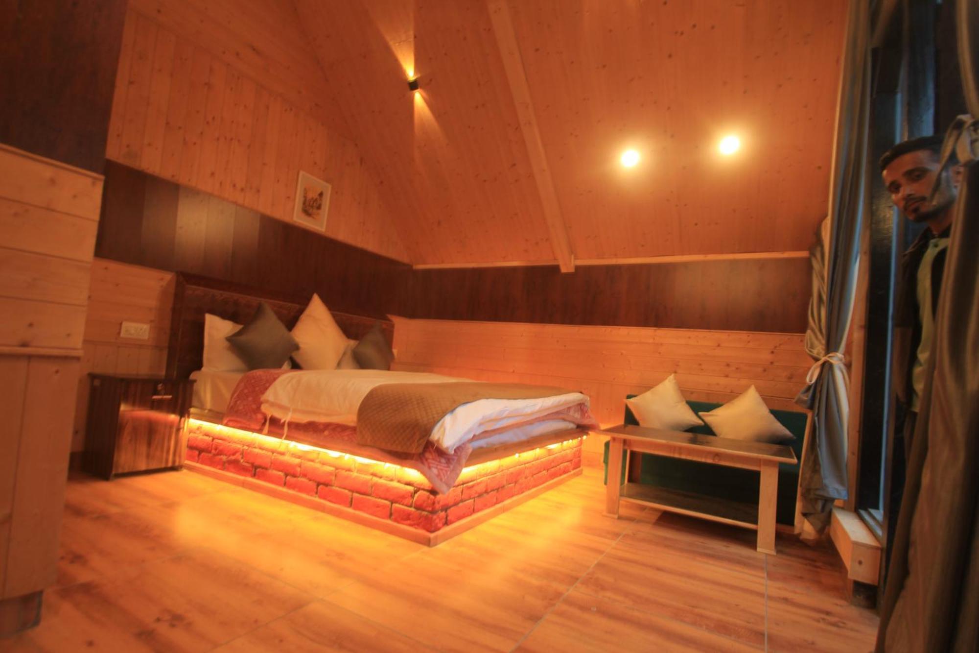 Sukoon Resort Banjār Extérieur photo